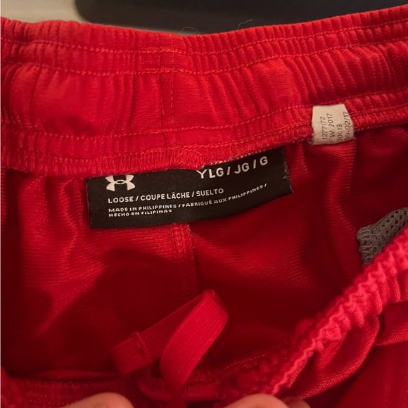 Under armour track pants - Picture 2 of 3